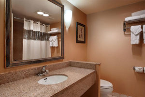 guestroom bathrom